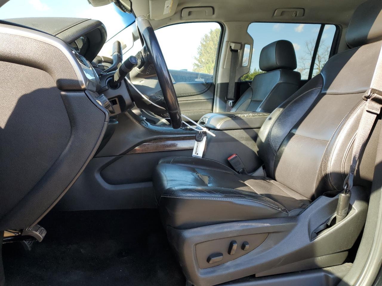 2018 Chevrolet Suburban K1500 Lt - Image 7