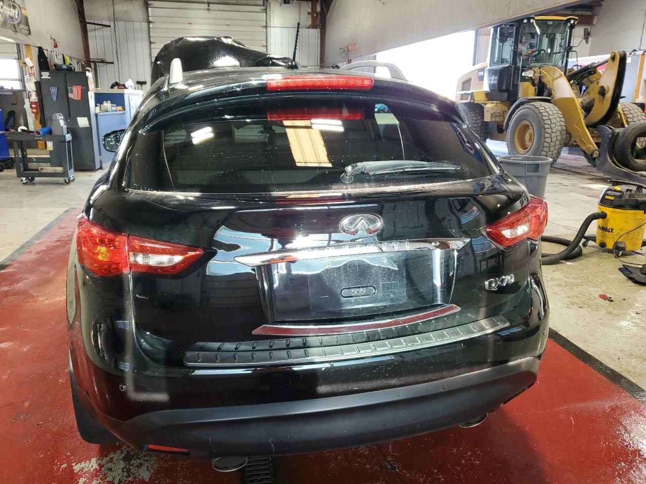 2017 Infiniti Qx70 Base - Image 6