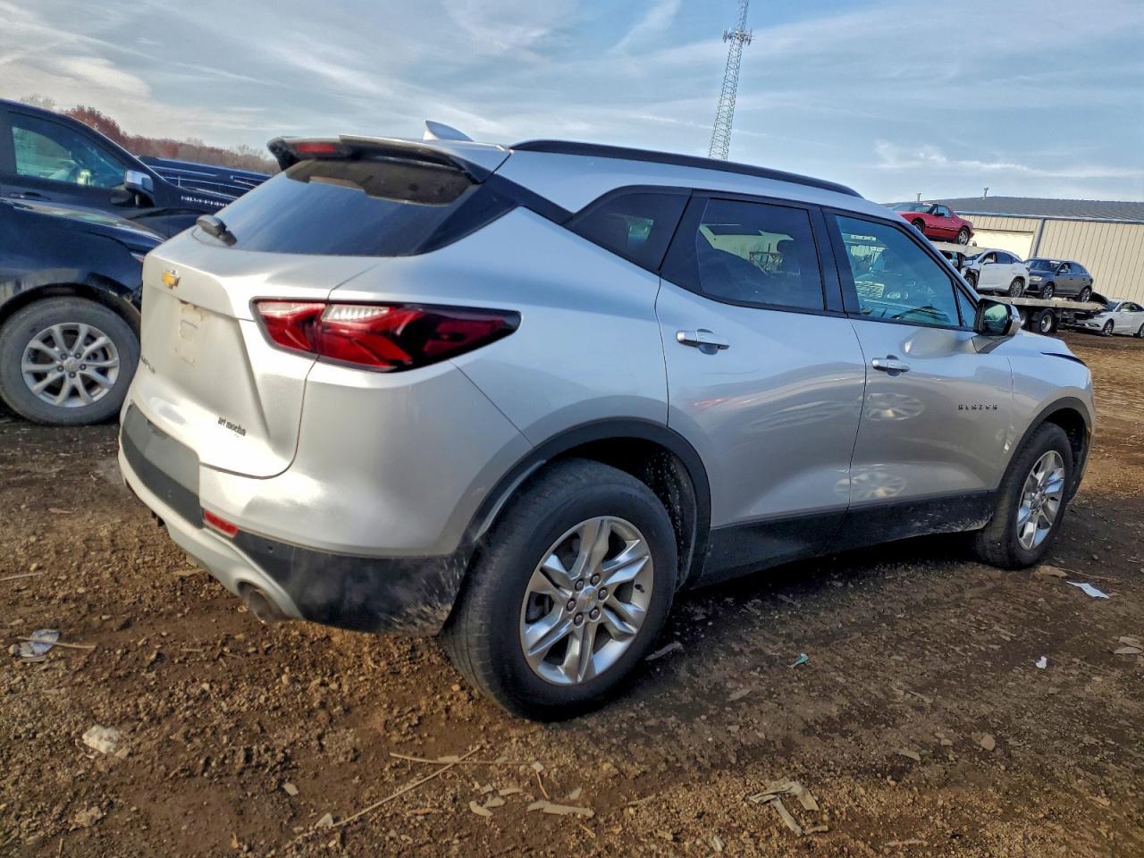 2021 Chevrolet Blazer 2Lt - Image 3