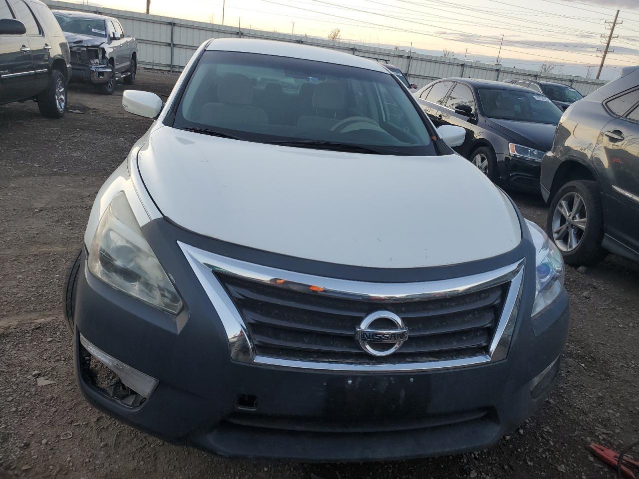 2014 Nissan Altima 2.5 - Фото 5