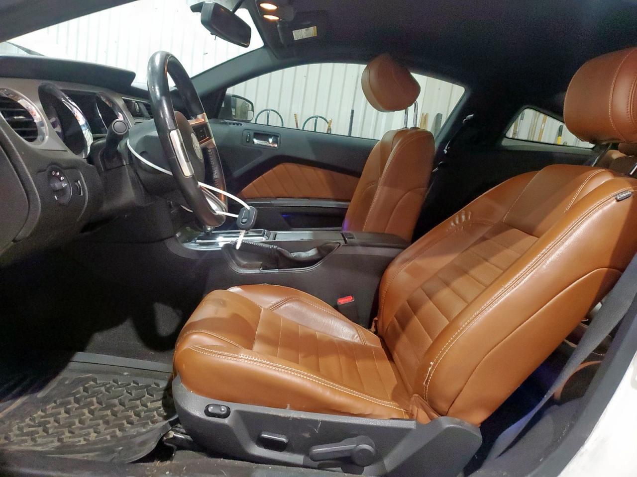 2013 Ford Mustang - Фото 7