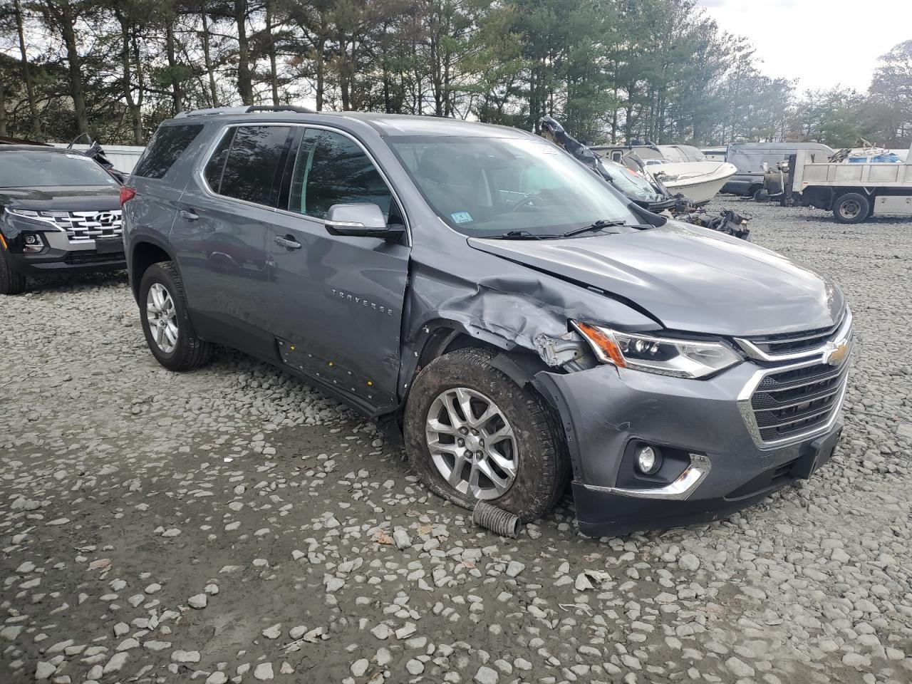 2018 Chevrolet Traverse Lt - Image 4