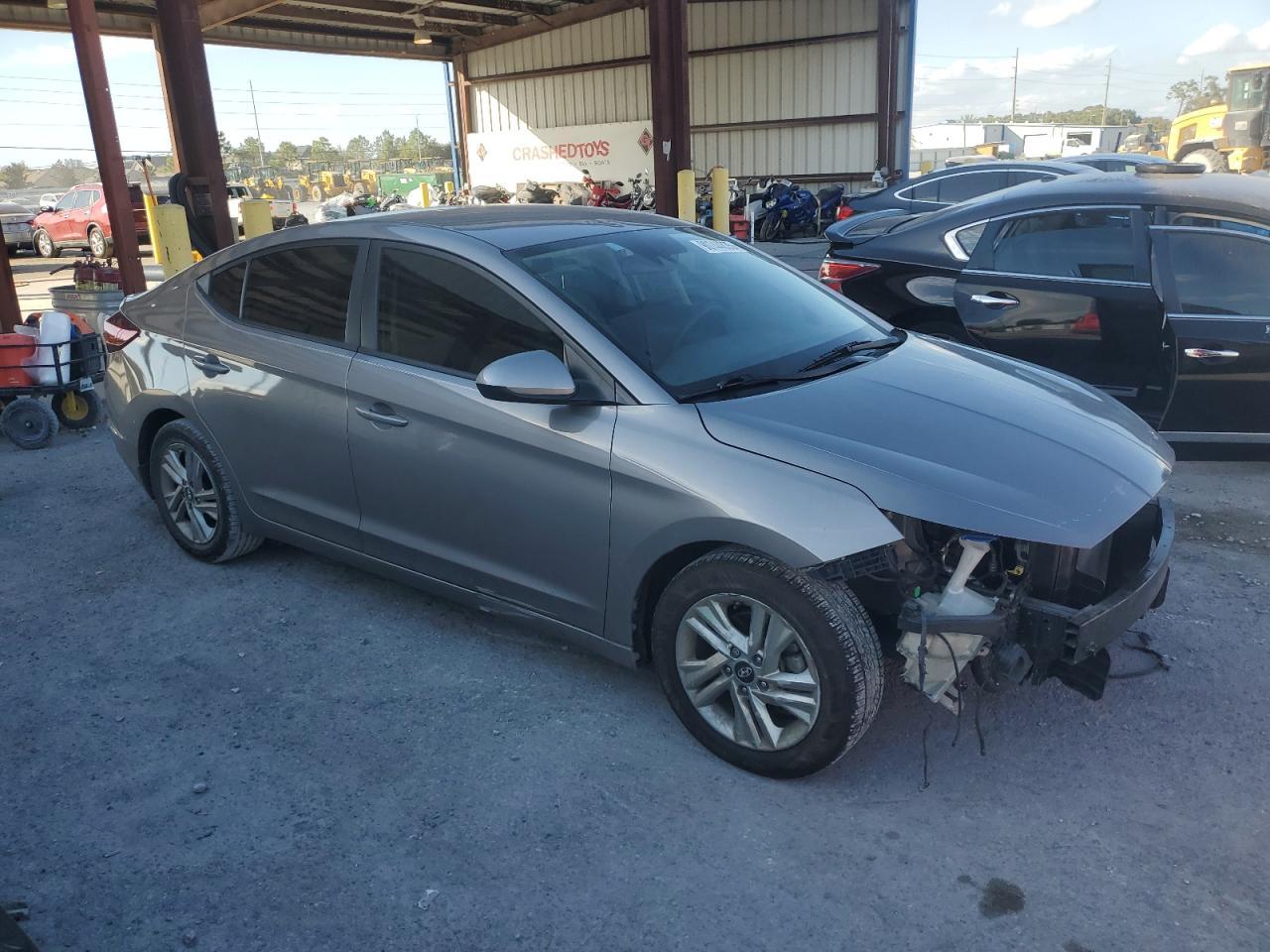 2020 Hyundai Elantra Sel - Фото 4