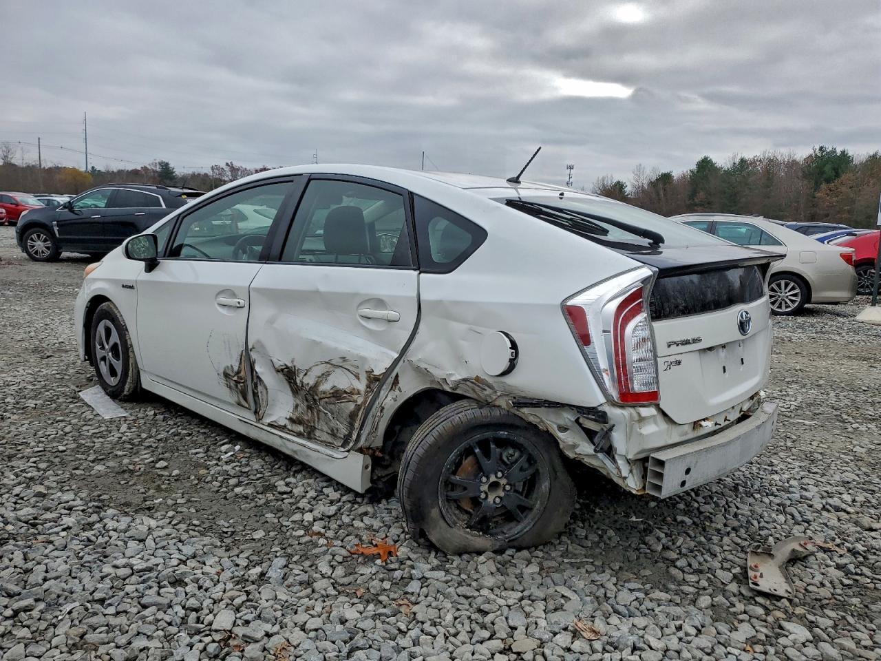 2013 Toyota Prius - Фото 2