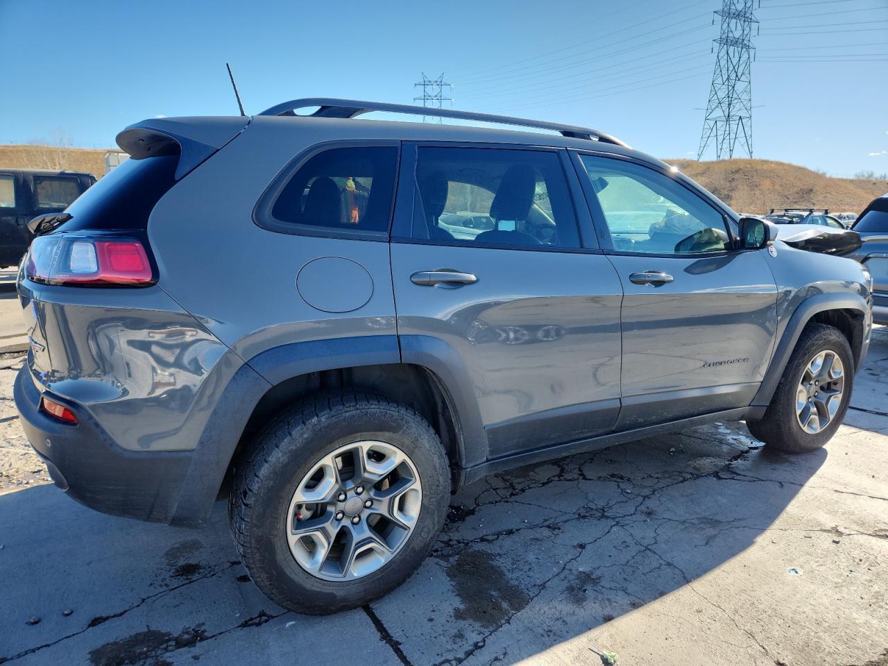 2019 Jeep Cherokee Trailhawk - Фото 3
