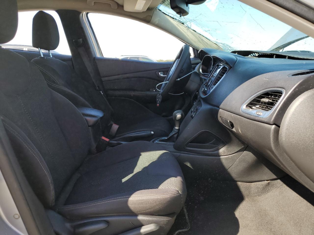 2015 Dodge Dart Sxt - Image 7