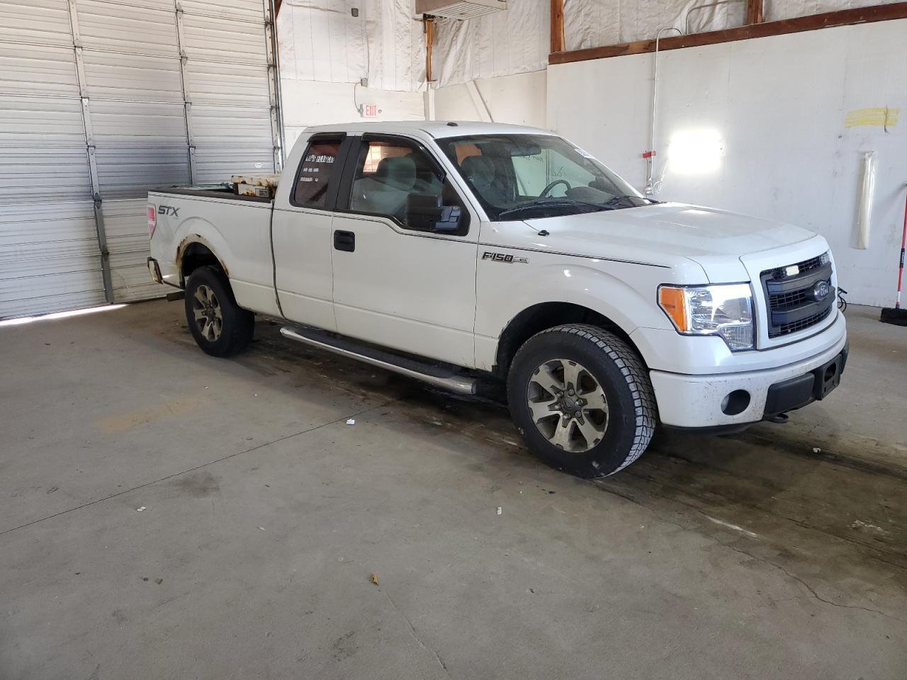 2013 Ford F150 Super Cab - Фото 4