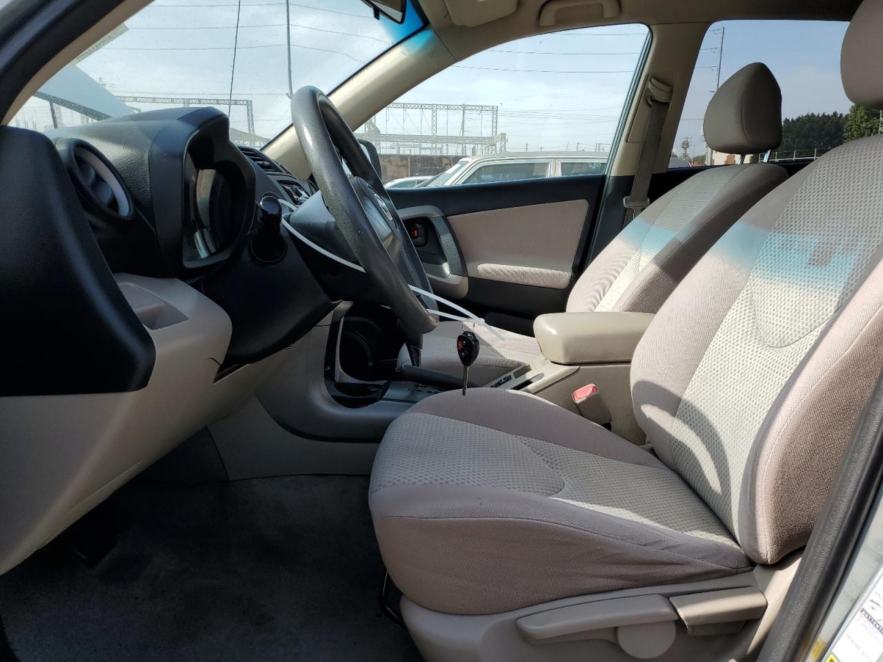 2008 Toyota Rav4 - Image 7