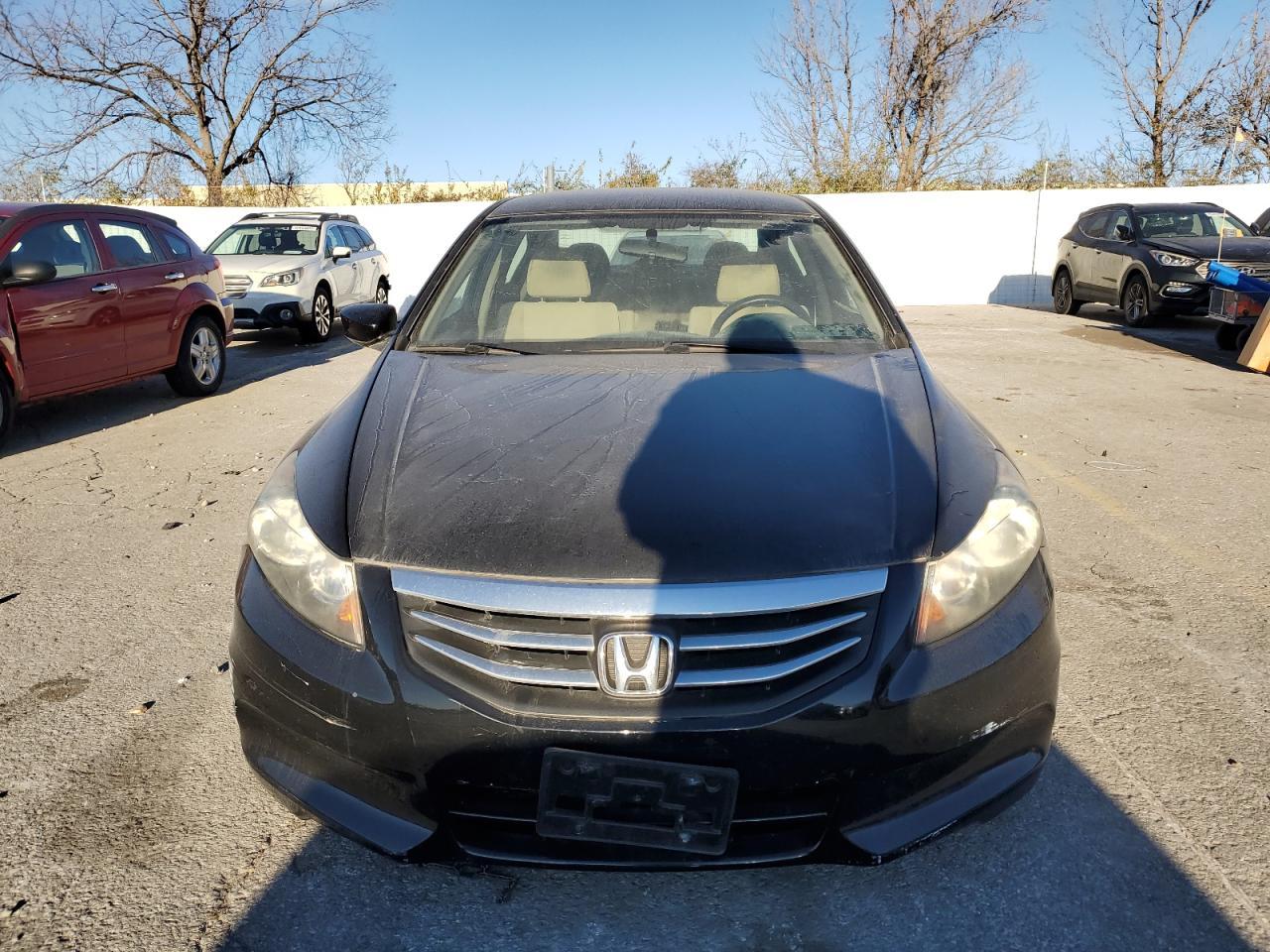 2011 Honda Accord Lx - Image 5