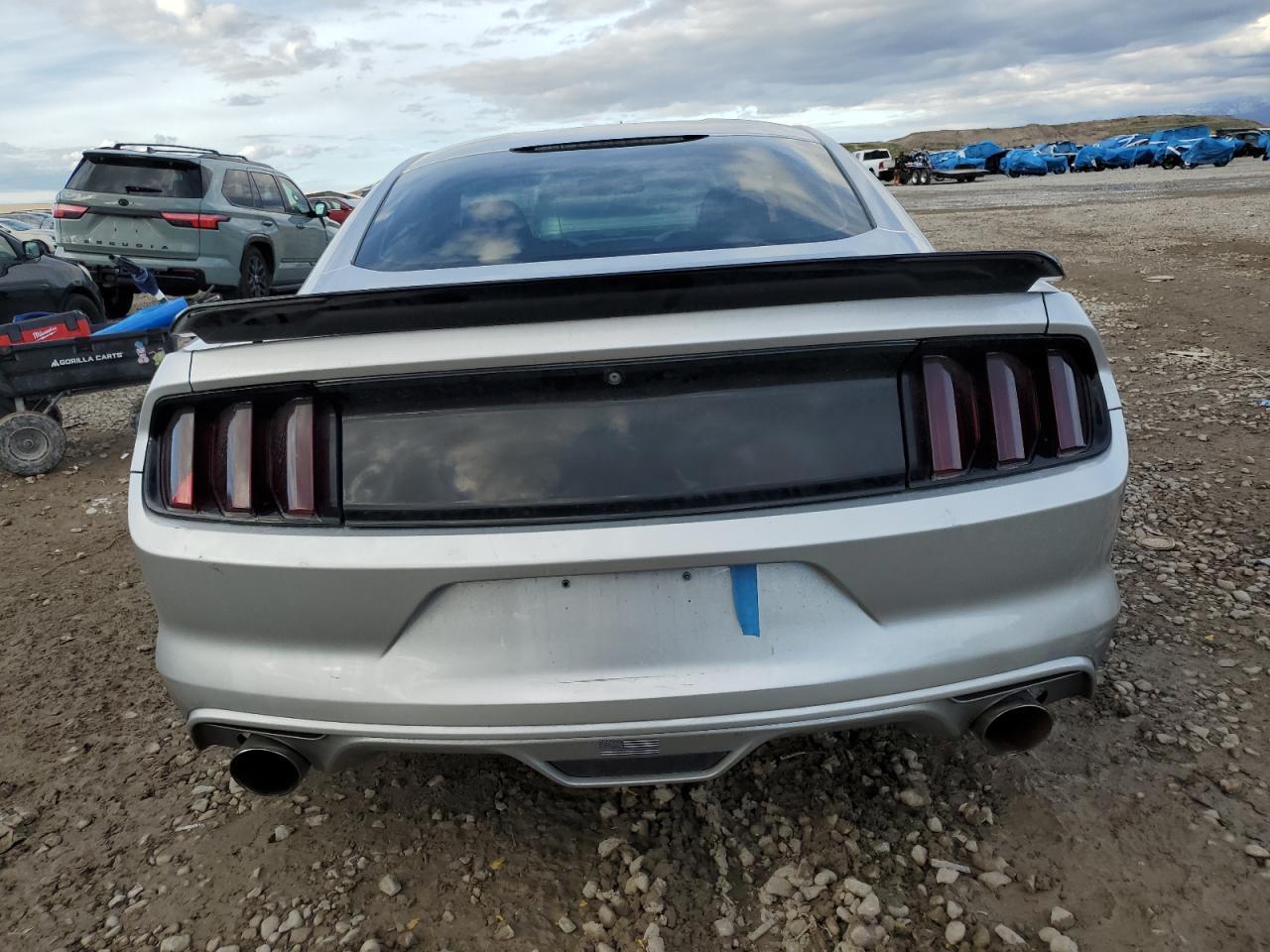 2015 Ford Mustang - Фото 6