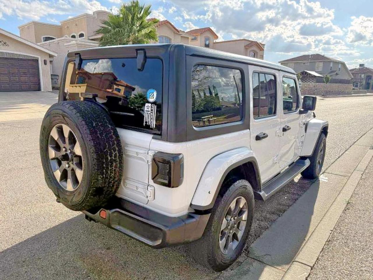 2020 Jeep Wrangler Unlimited Sahara - Фото 4