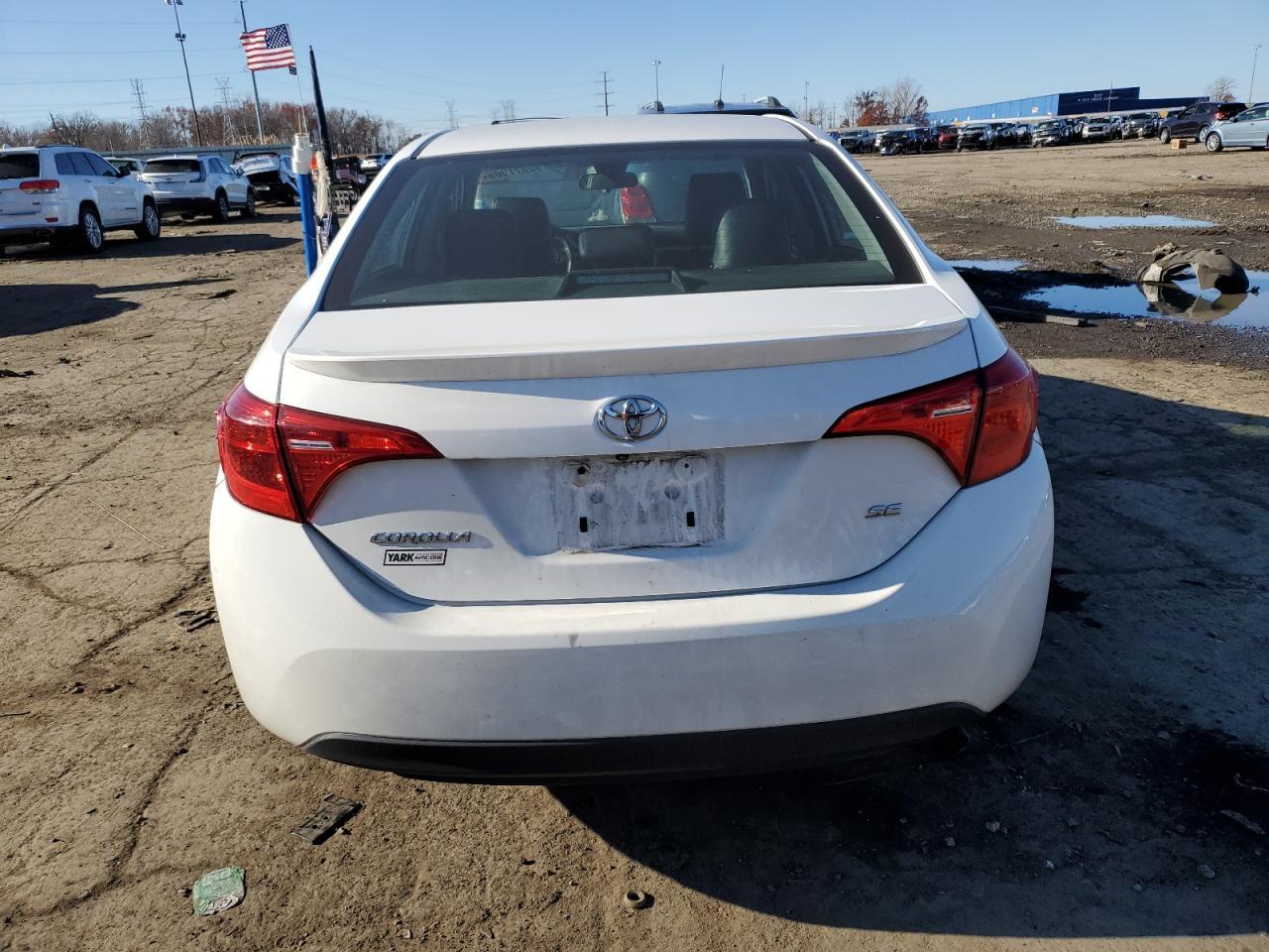 2017 Toyota Corolla L - Image 6