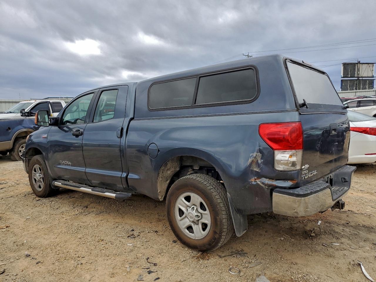 2009 Toyota Tundra Double Cab - Image 2