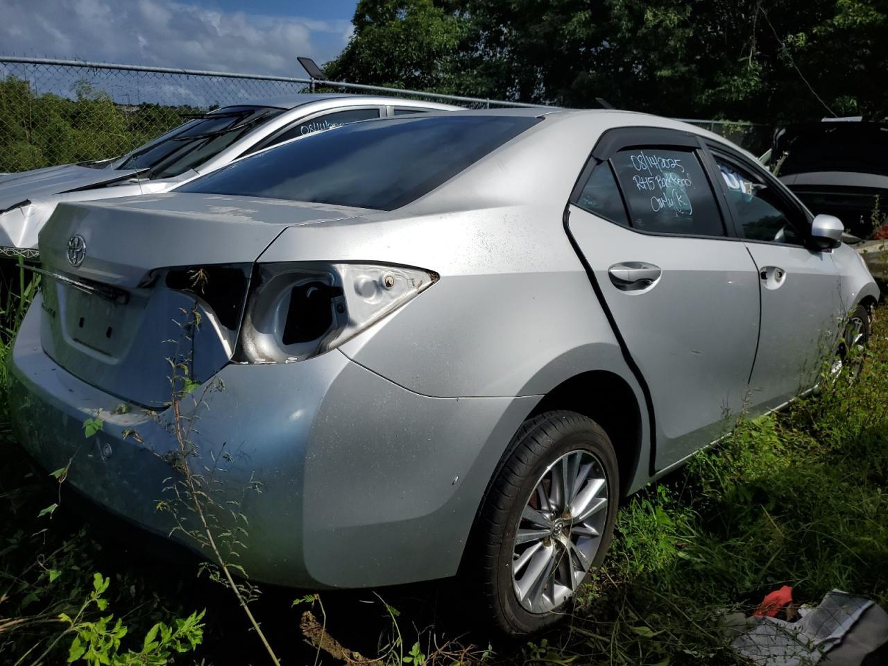 2014 Toyota Corolla Le - Фото 3