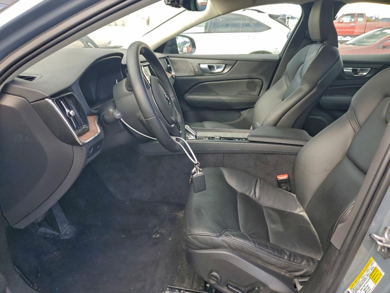 2022 Volvo S60 B5 Inscription - Фото 7