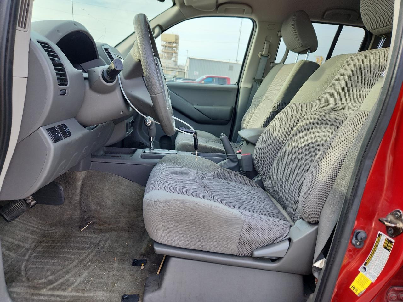 2013 Nissan Frontier S - Фото 7