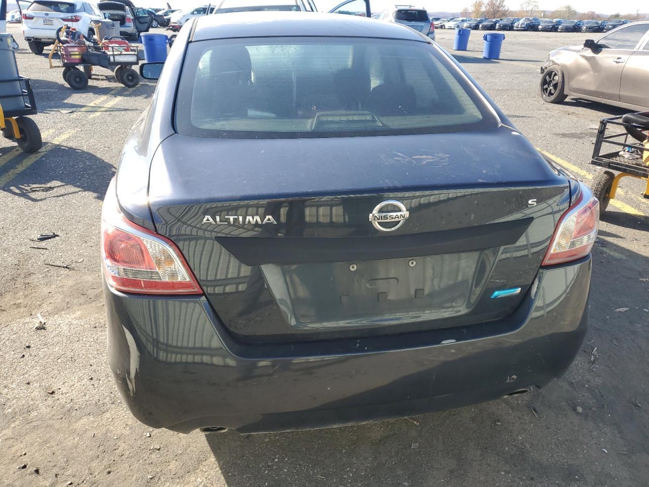 2013 Nissan Altima 2.5 - Фото 6