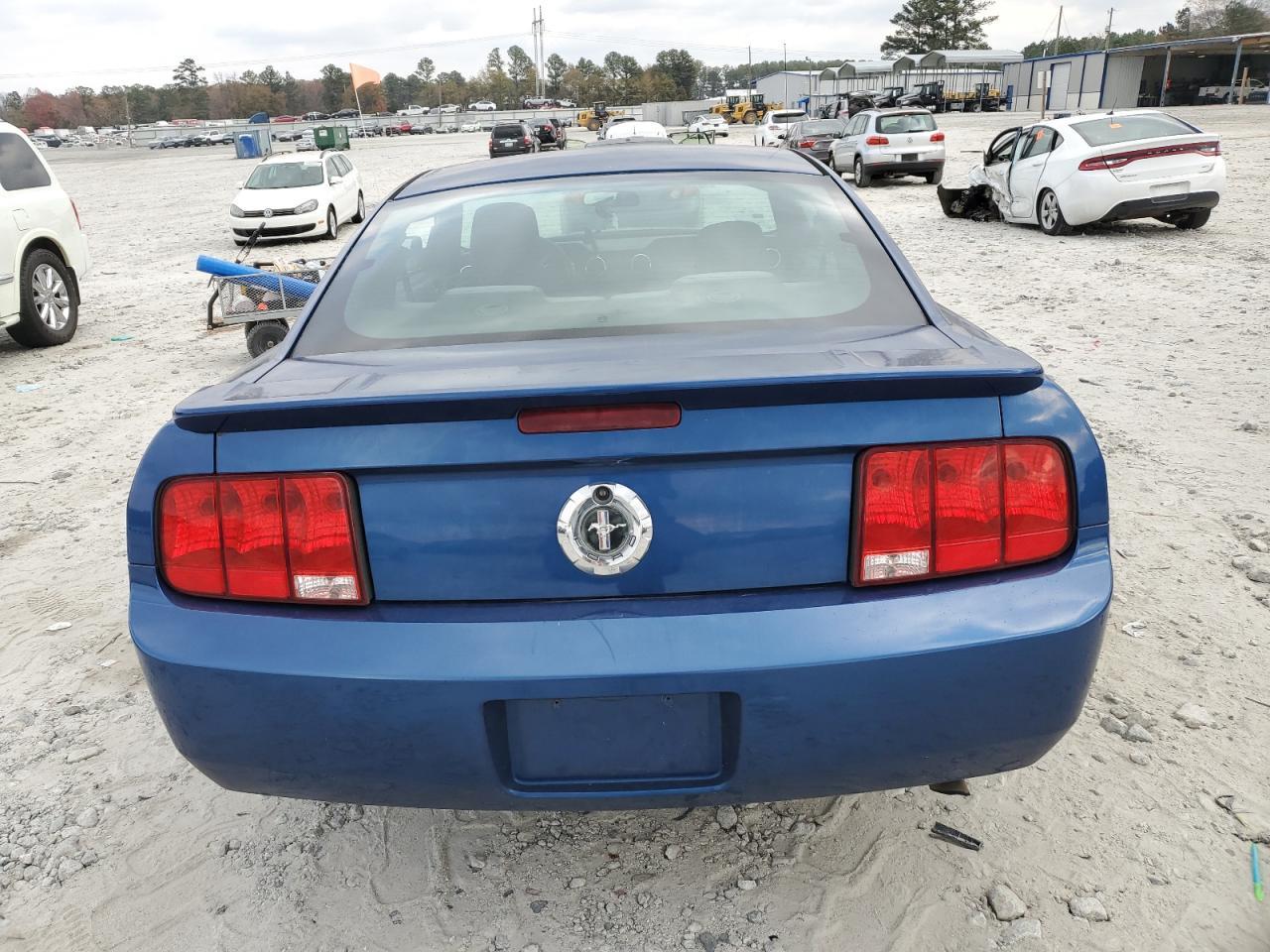 2007 Ford Mustang - Image 6