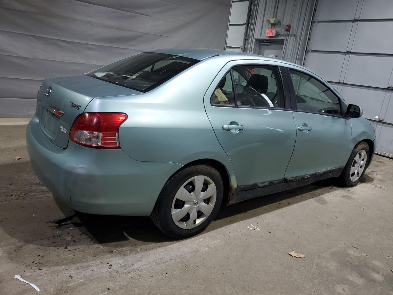 2008 Toyota Yaris Base - Image 3