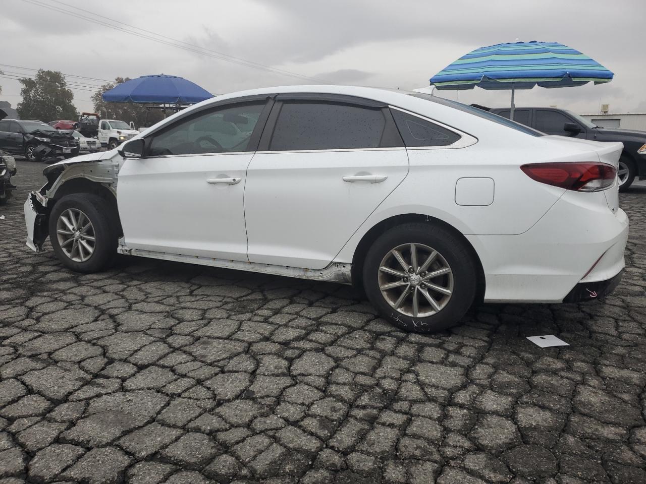 2019 Hyundai Sonata Se - Image 2