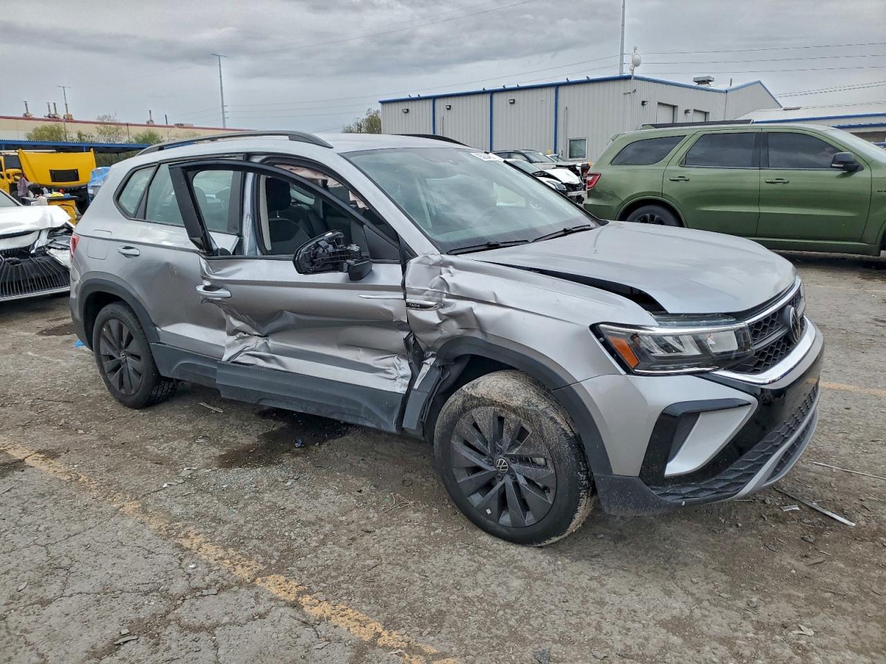 2023 Volkswagen Taos S - Image 4