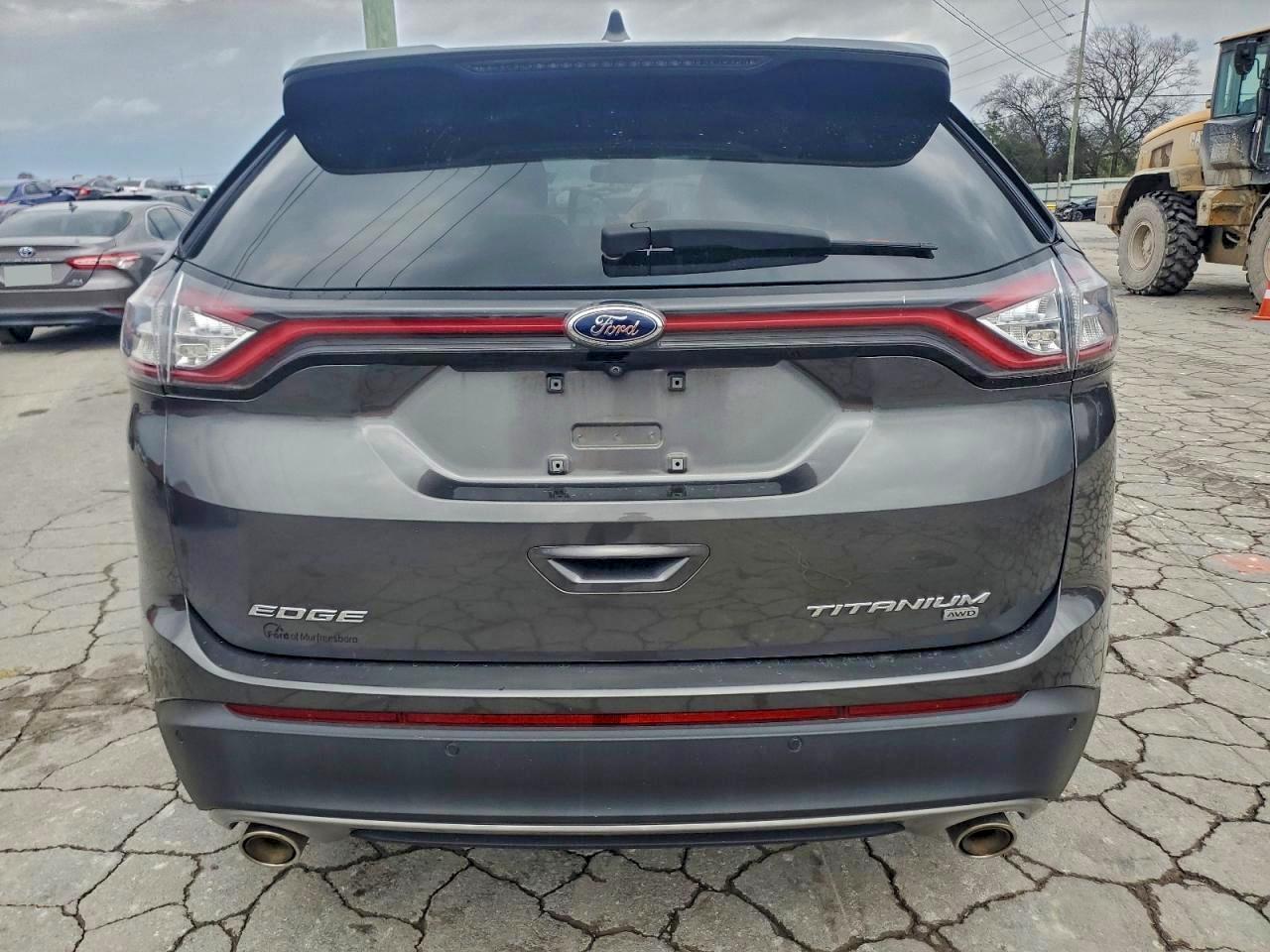 2017 Ford Edge Titanium - Image 6