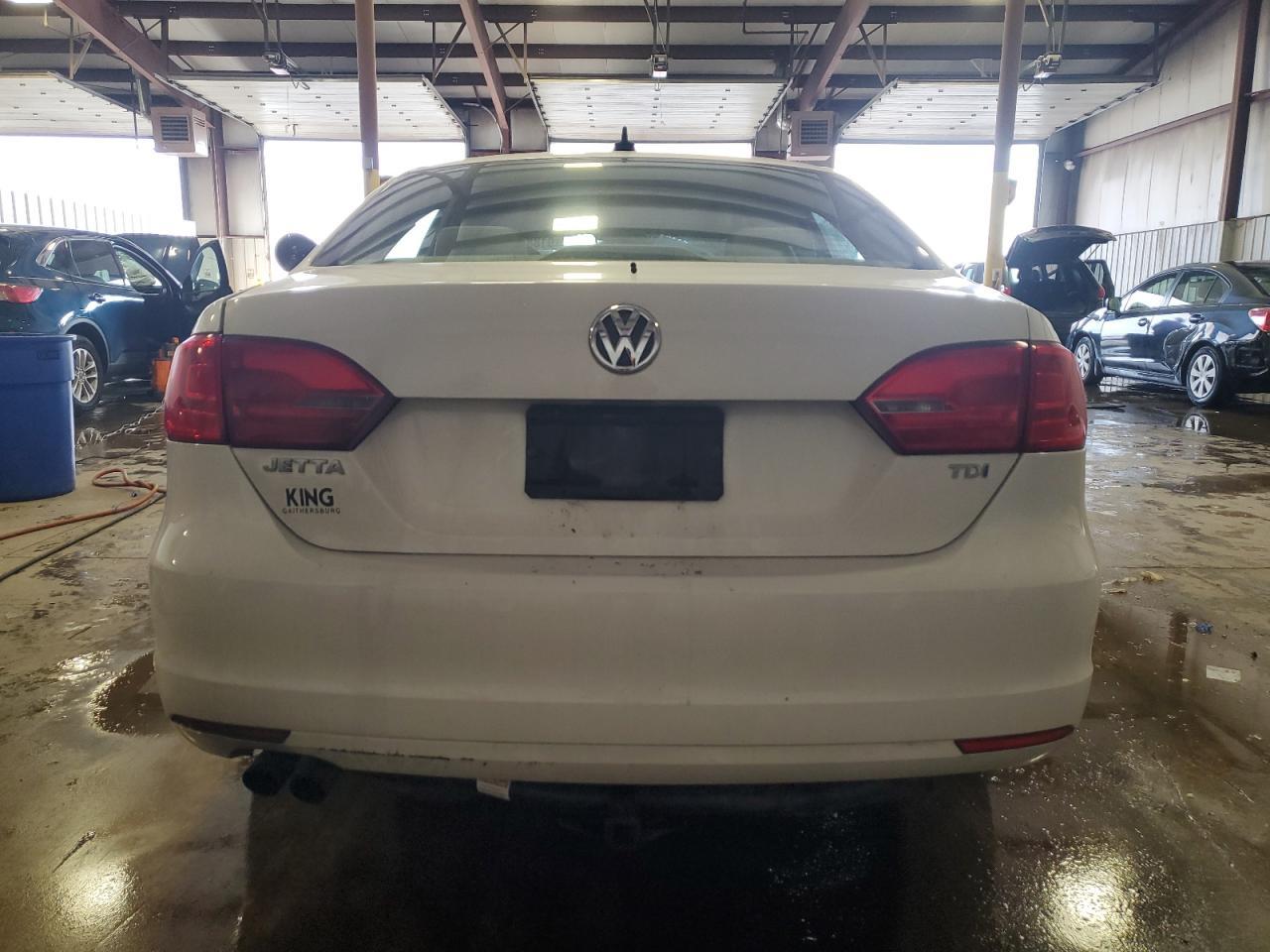 2012 Volkswagen Jetta Tdi - Image 6