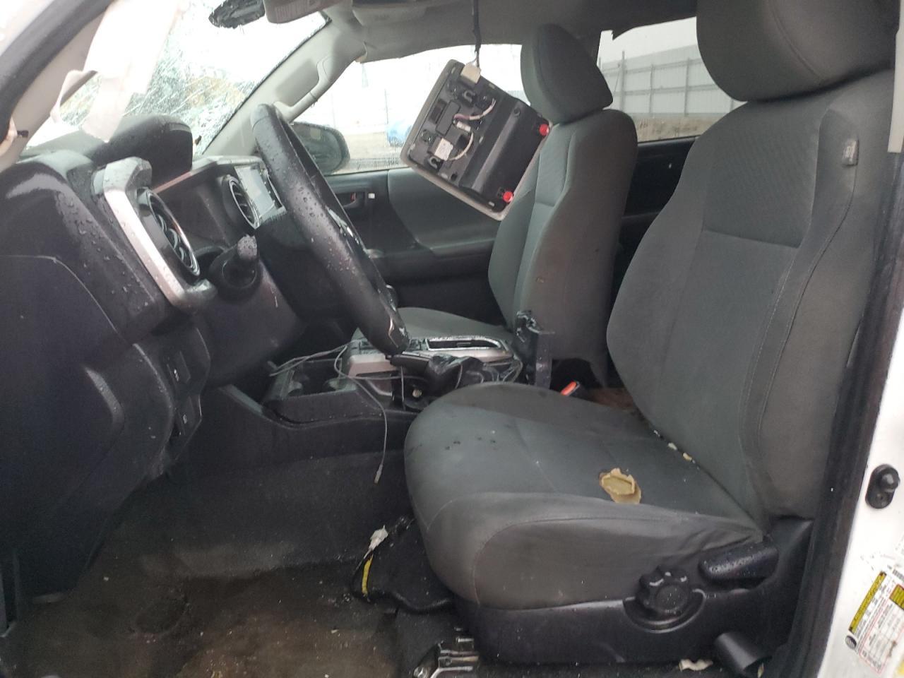 2020 Toyota Tacoma Double Cab - Image 7