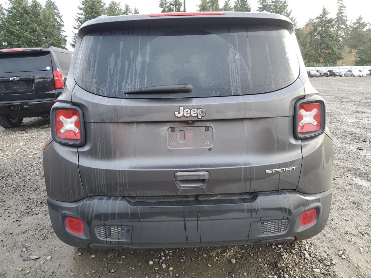 2019 Jeep Renegade Sport - Image 6