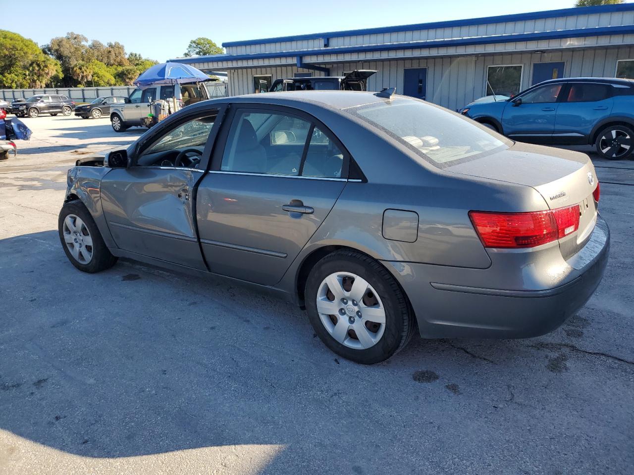 2010 Hyundai Sonata Gls - Фото 2