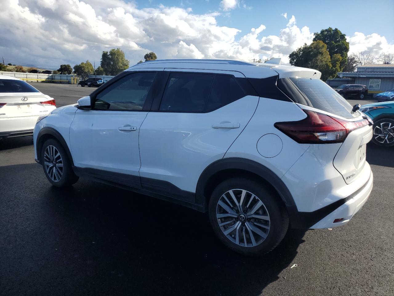 2021 Nissan Kicks Sv - Фото 2