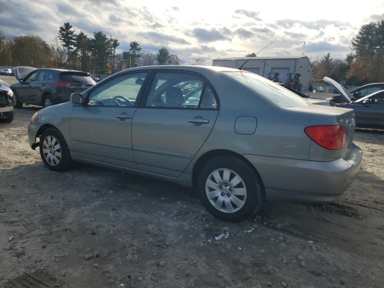 2003 Toyota Corolla Ce - Фото 2