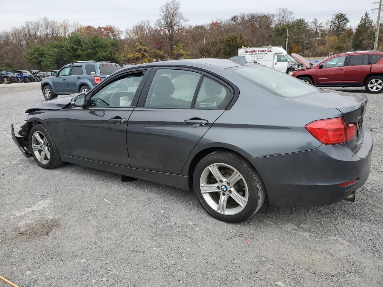 2014 BMW 320 I xDrive - Image 2