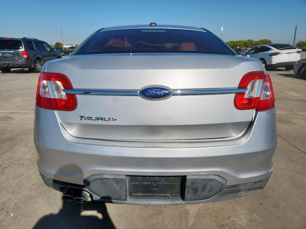 2010 Ford Taurus Se - Image 6