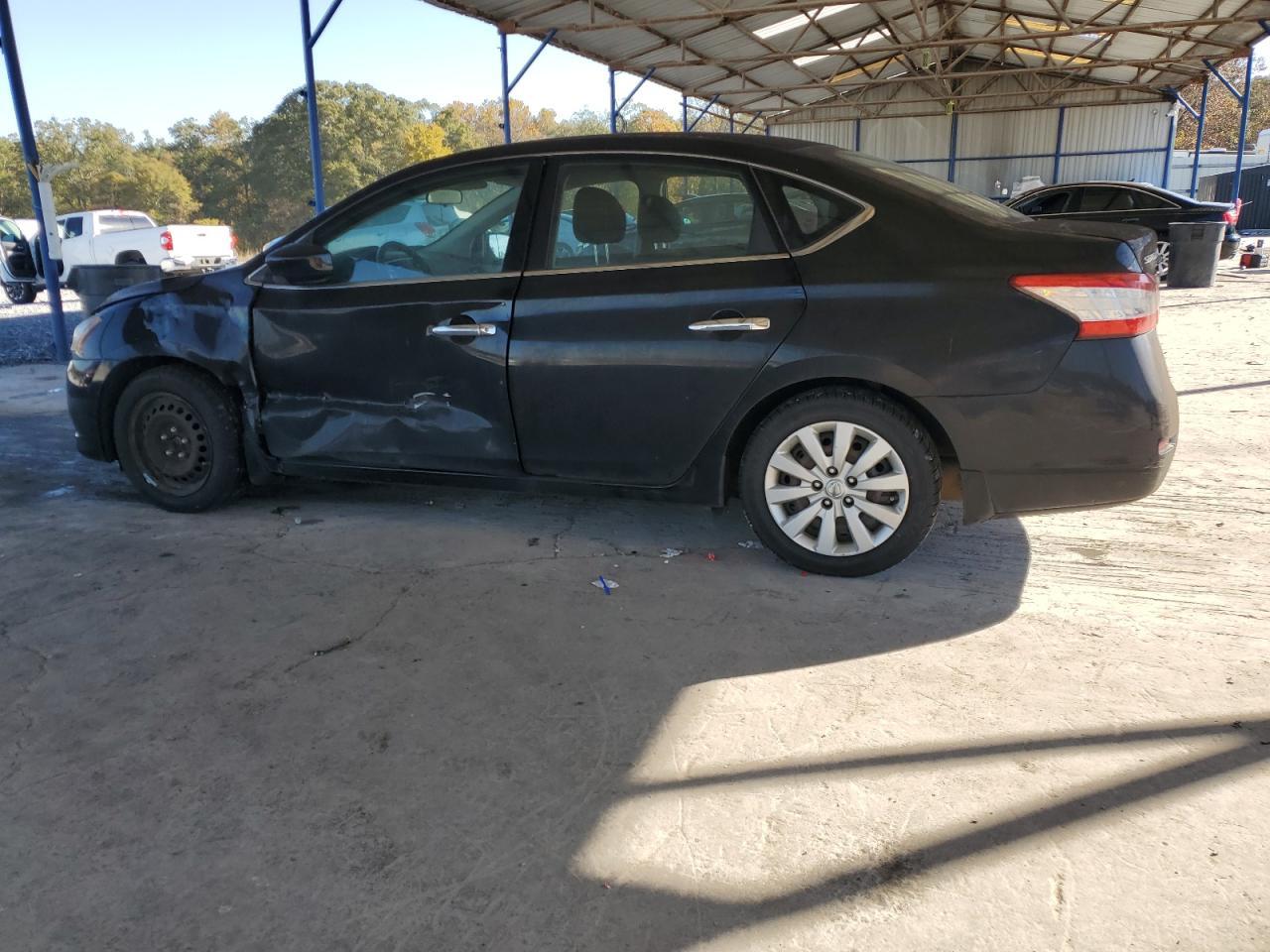 2015 Nissan Sentra S - Фото 2