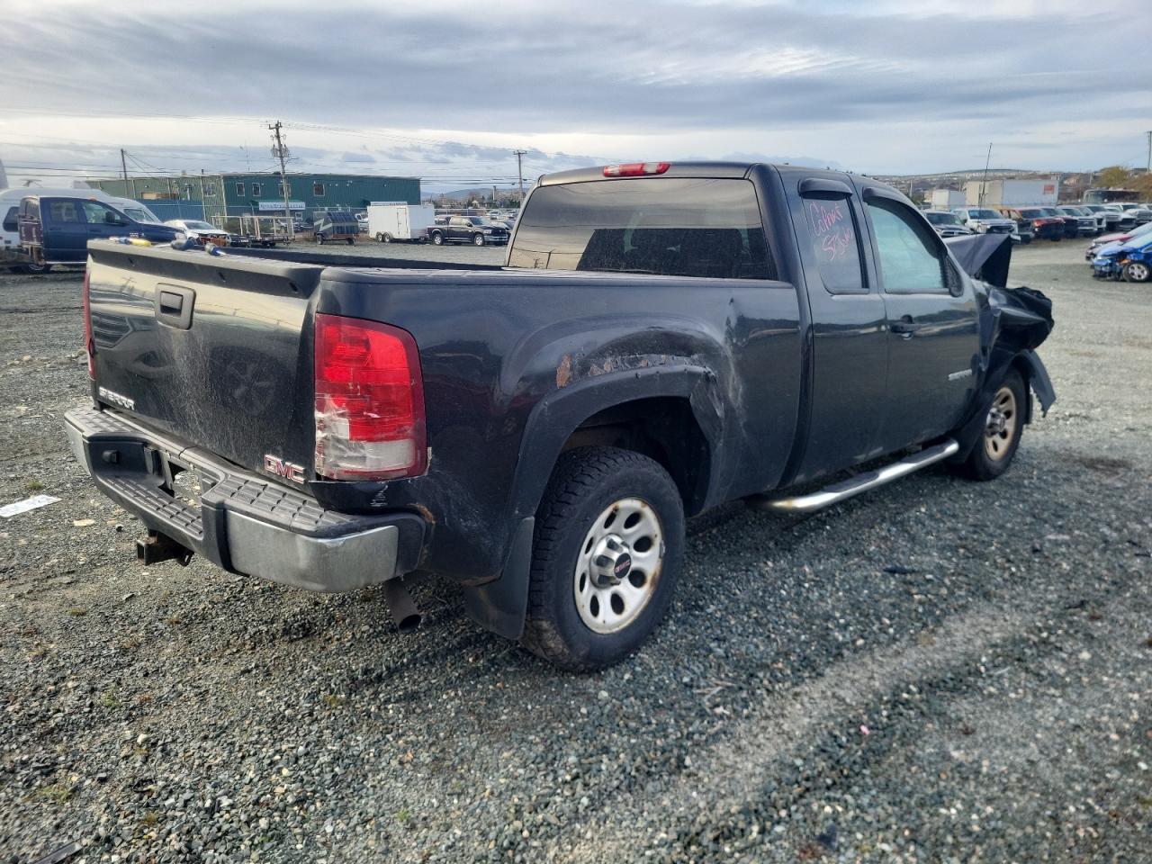 2012 GMC Sierra C1500 - Image 3