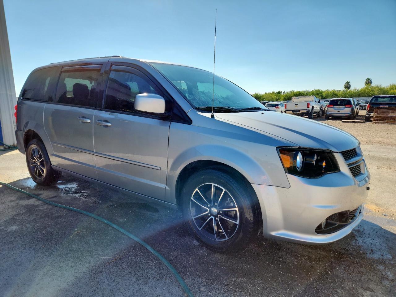 2017 Dodge Grand Caravan Gt - Фото 4