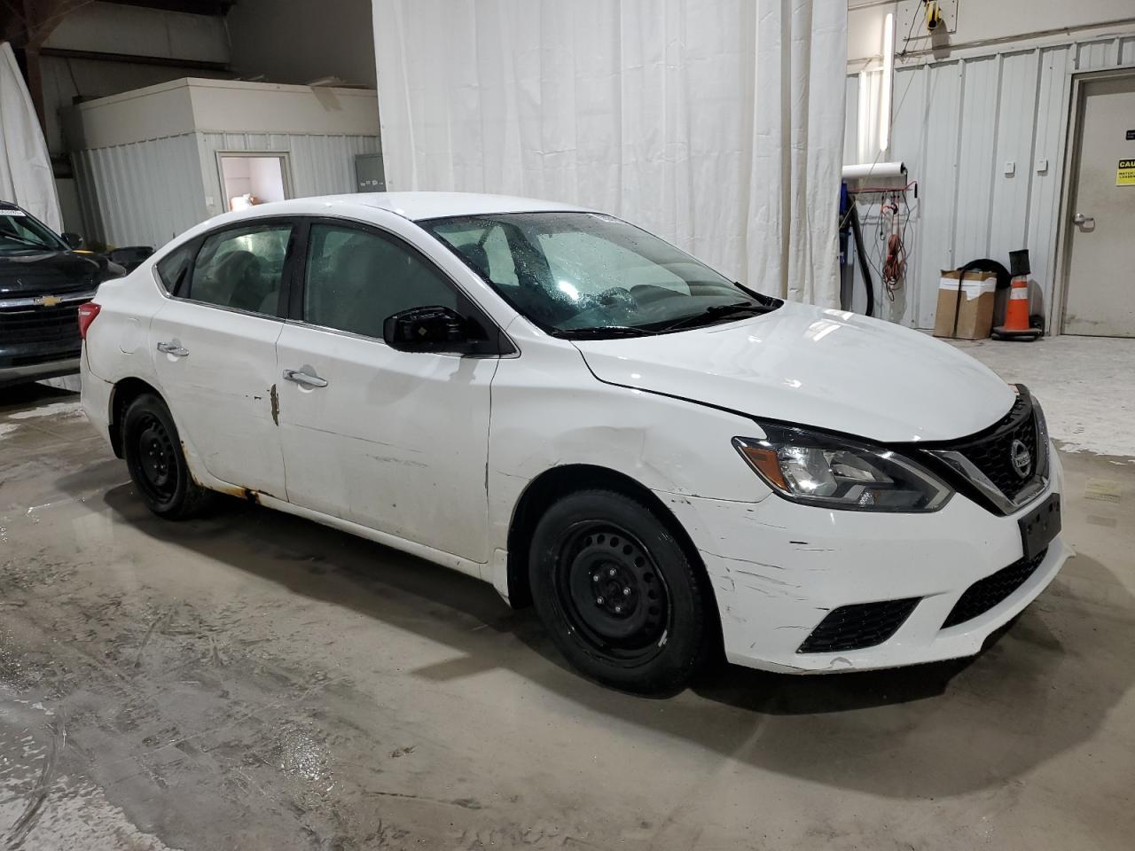 2016 Nissan Sentra S - Фото 4
