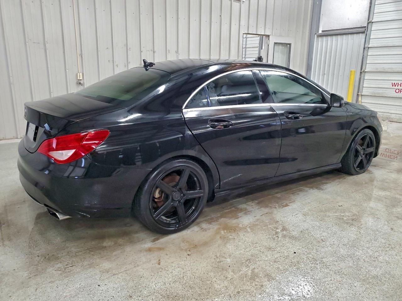 2015 Mercedes-Benz Cla 250 - Фото 3