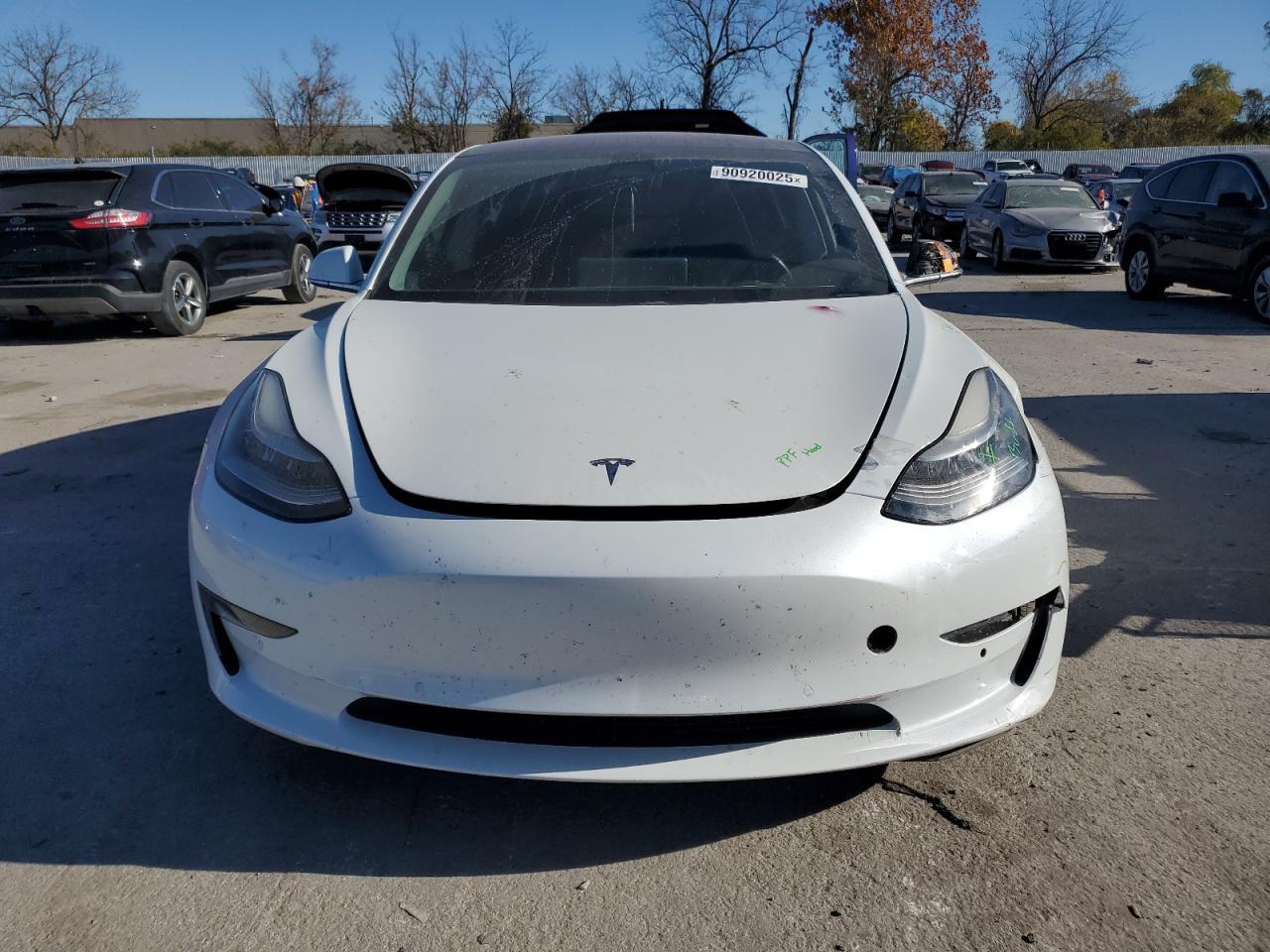 2018 Tesla Model 3 - Image 5