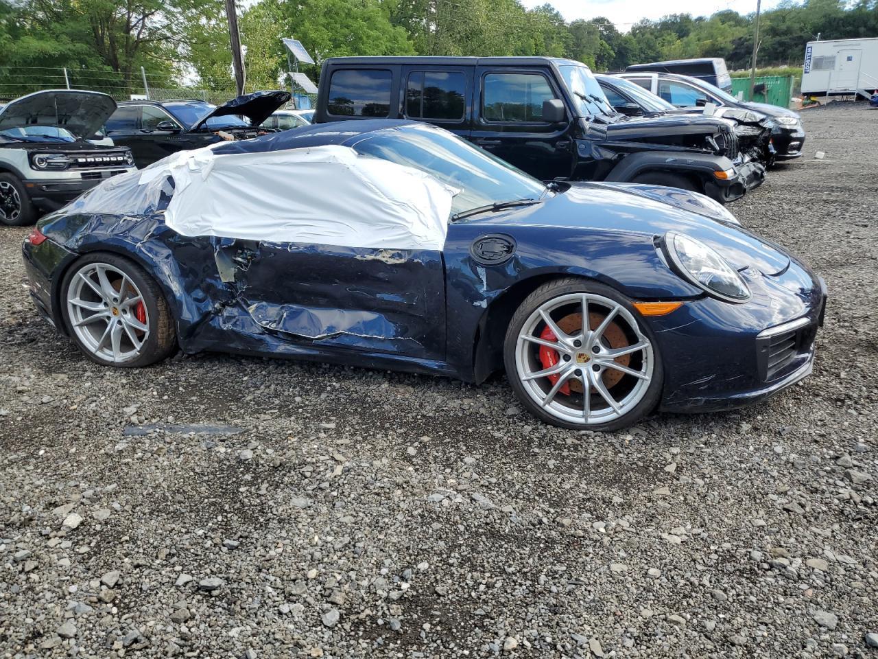 2018 Porsche 911 Carrera S - Image 4