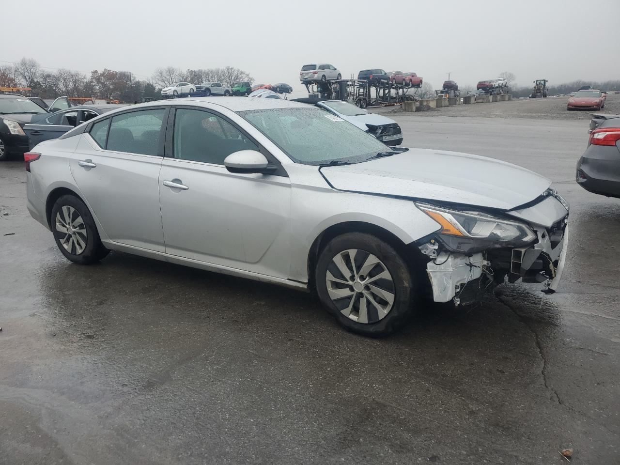 2020 Nissan Altima S - Фото 4