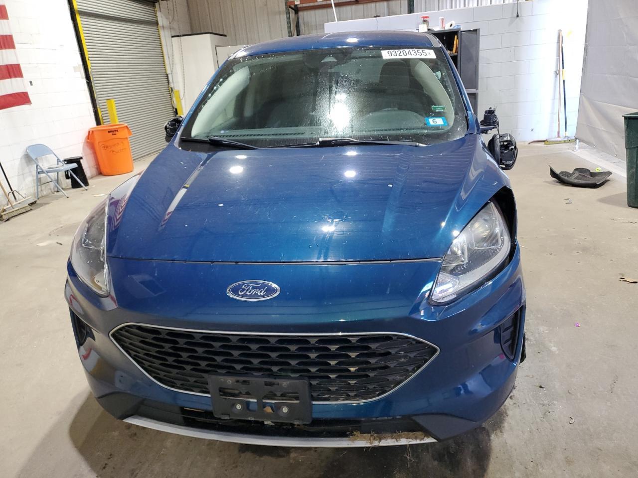 2020 Ford Escape Se - Фото 5