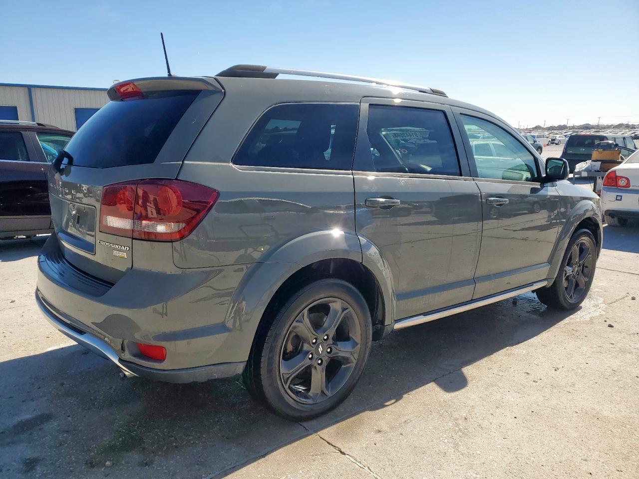 2019 Dodge Journey Crossroad - Фото 3