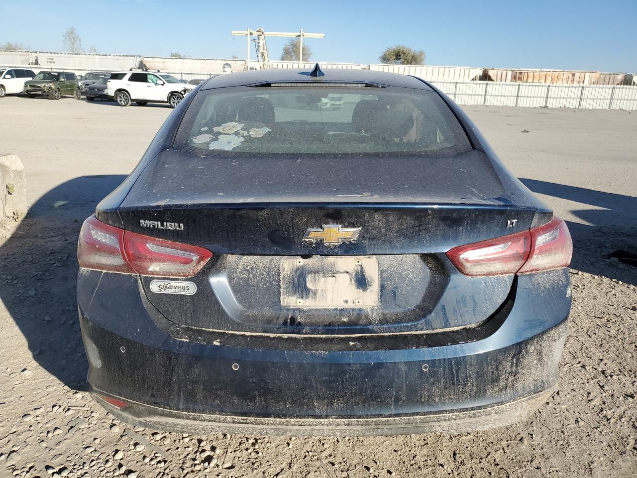 2022 Chevrolet Malibu Lt - Фото 6