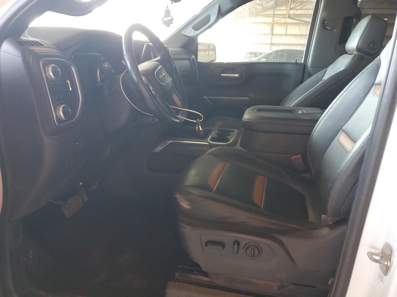 2021 GMC Sierra K1500 At4 - Фото 7