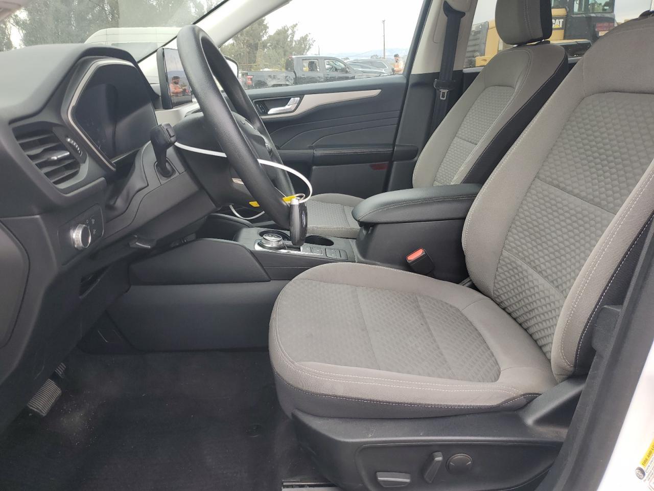 2021 Ford Escape Se - Фото 7