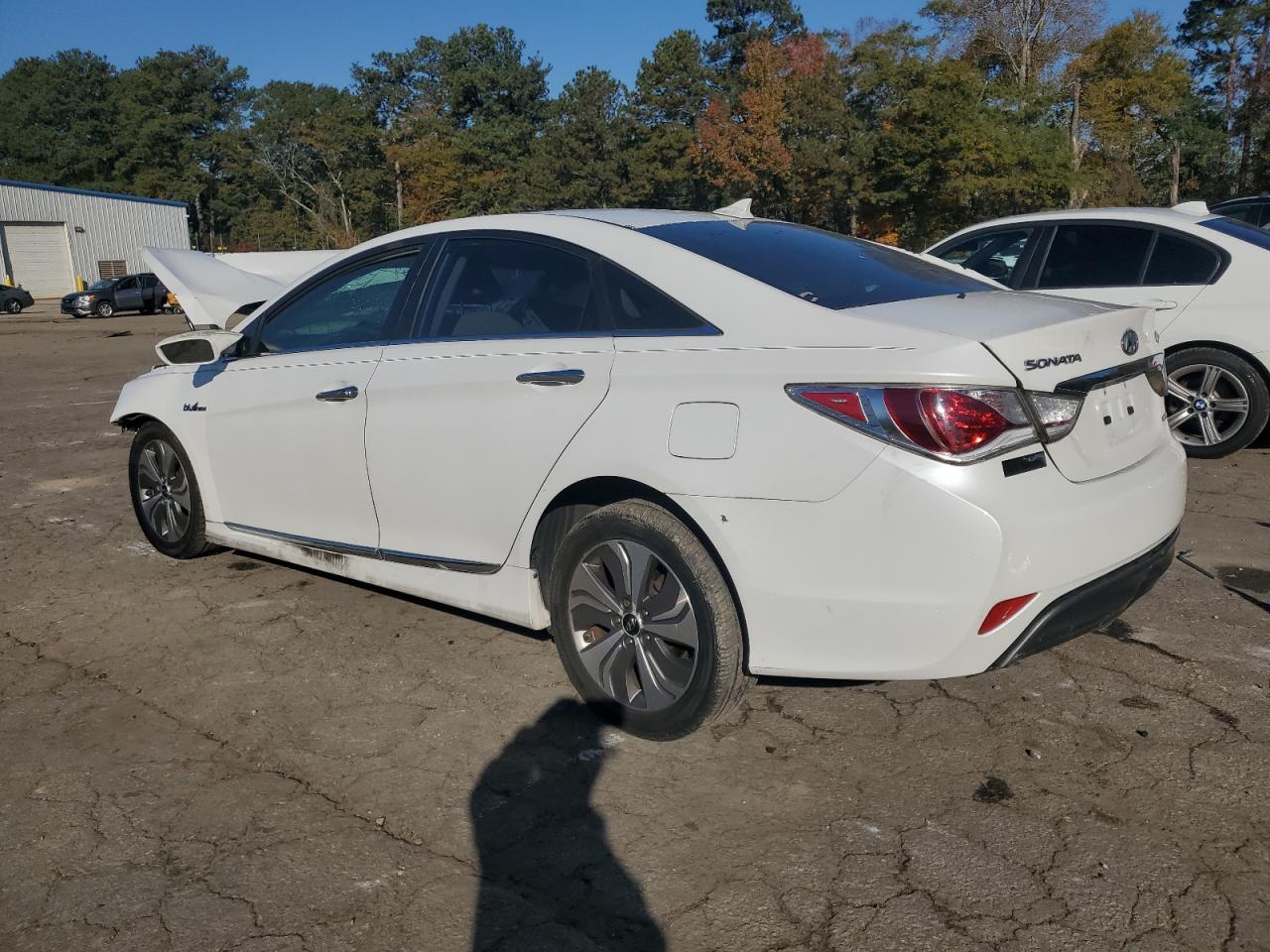 2013 Hyundai Sonata Hybrid - Image 2
