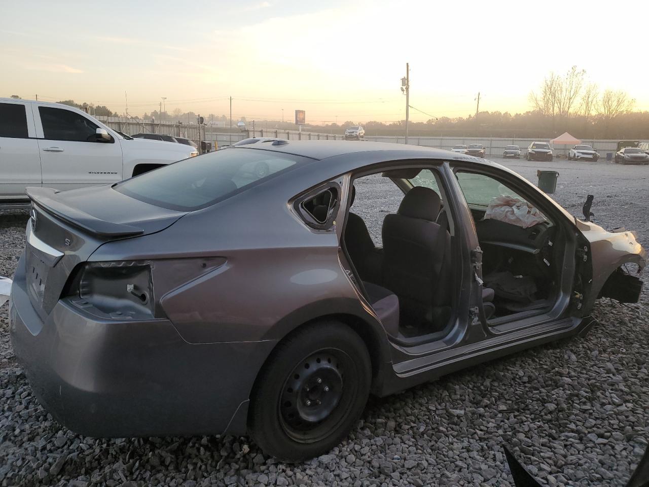 2015 Nissan Altima 2.5 - Фото 3