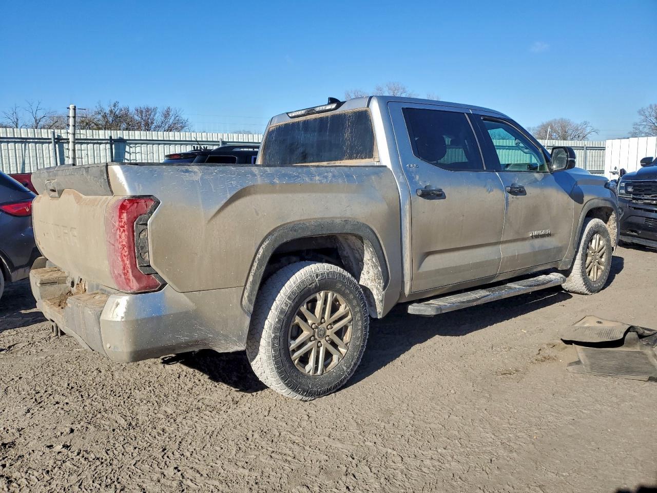 2023 Toyota Tundra Sr5 - Фото 3